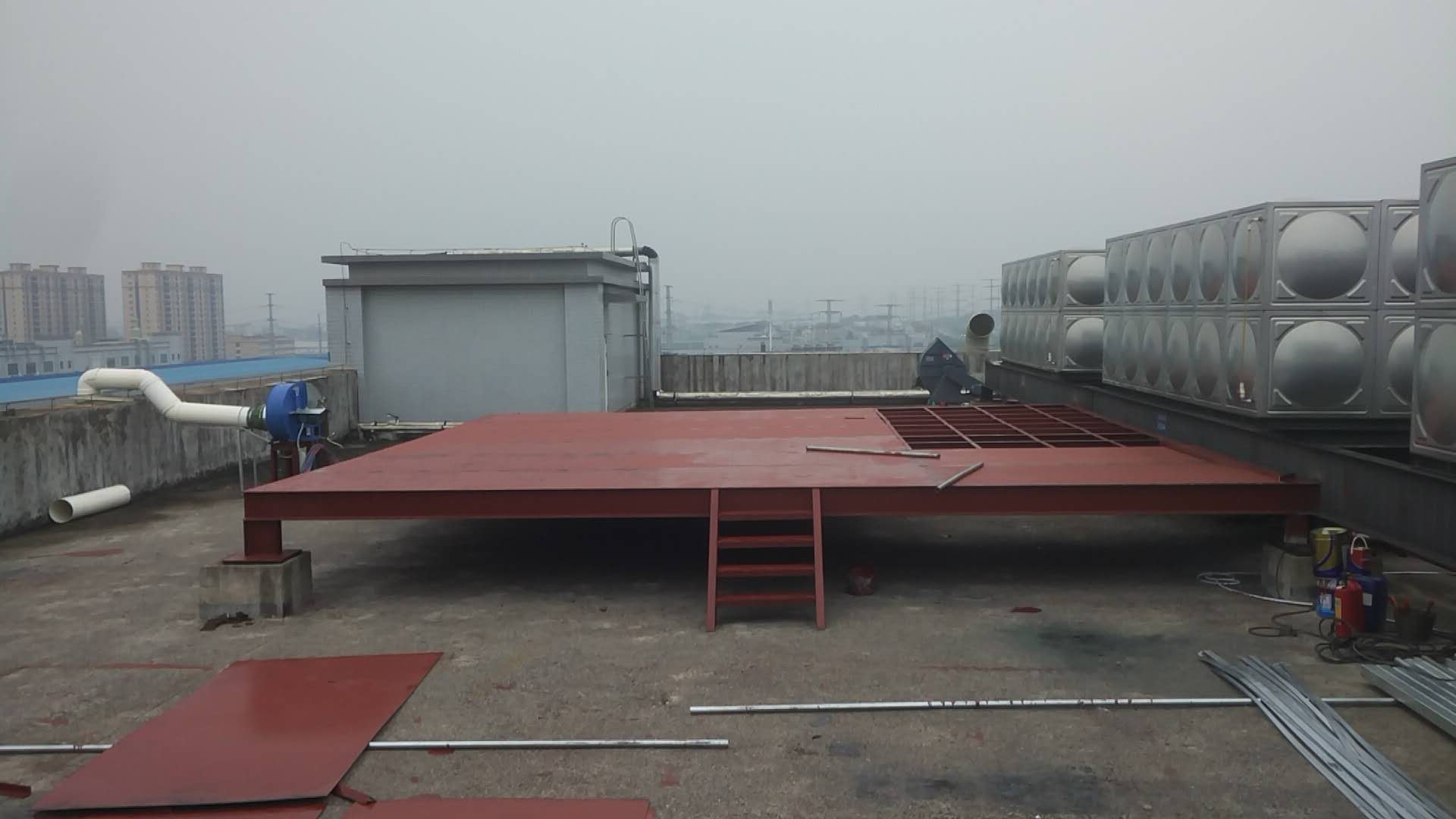 藍思科技褪鍍廢氣處理工程正施工進行中